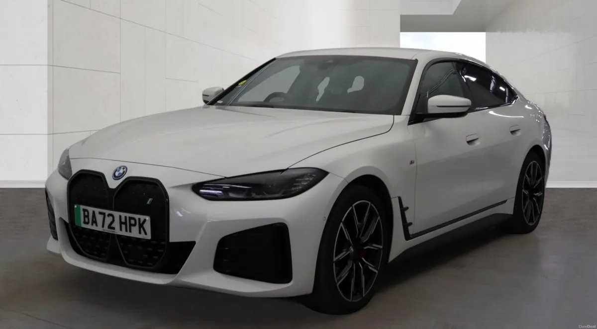 BMW i4 M Sport 84Kwh 2022 - Image 2
