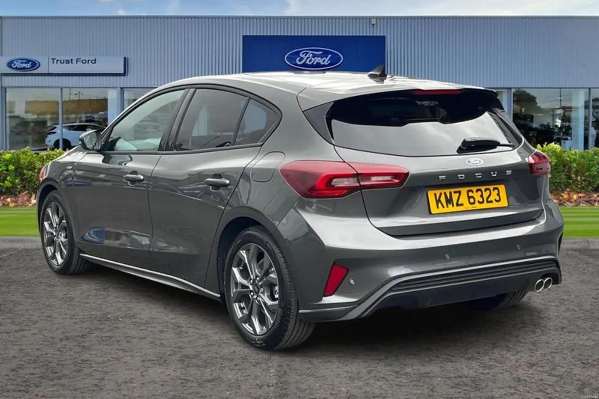 Ford Focus ST-Line - Image 2