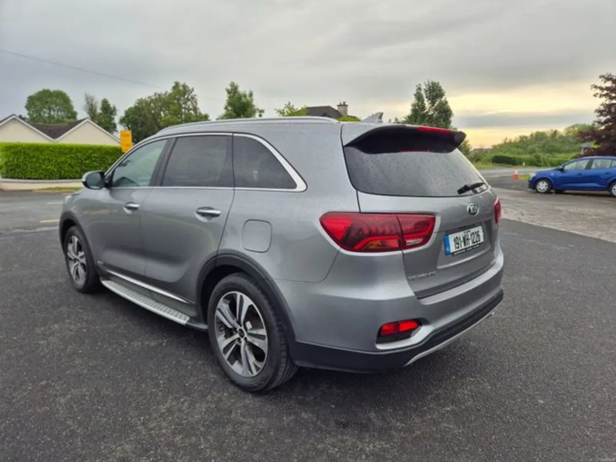 Kia Sorento GT Line 2.2Crdi 4X4 Auto 7 seater ( To - Image 4