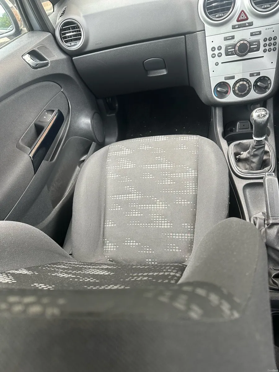 Opel Corsa - Image 5