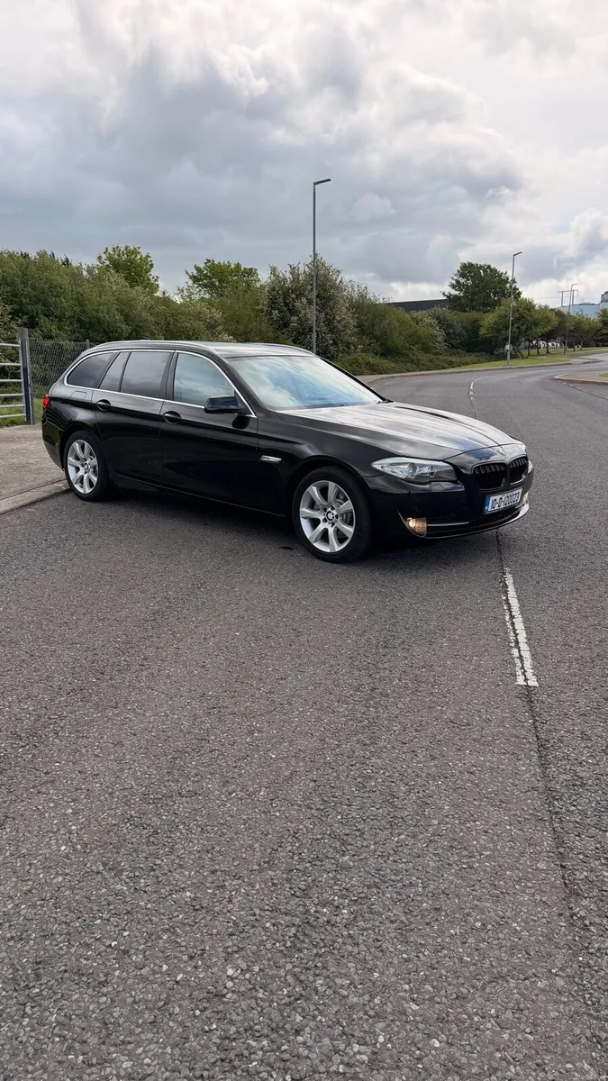 BMW 520 F11 aromatic New NCT - Image 1