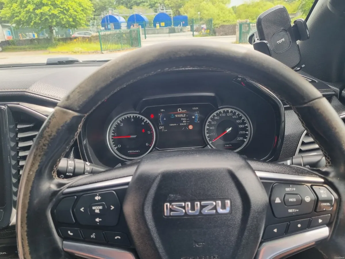 2021 Isuzu D-Max jeep LSE Automatic – €35,950 ONO - Image 5