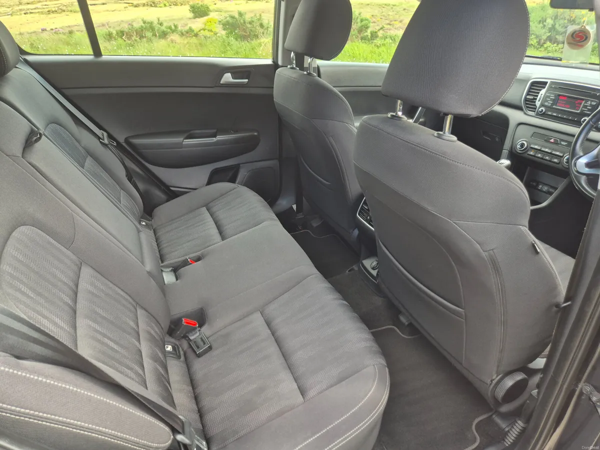 Kia Sportage 2016 - Image 2