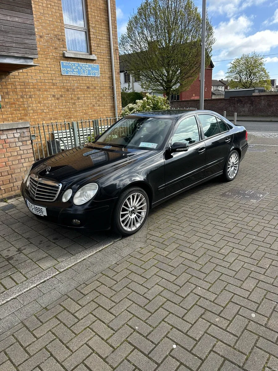 Mercedes E class - Image 1