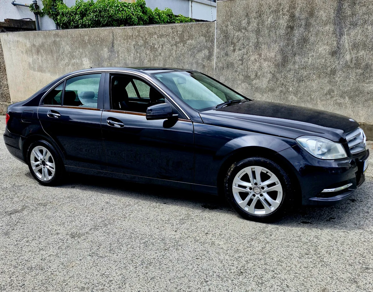 Mercedes-Benz C-Class 2013 - Image 4