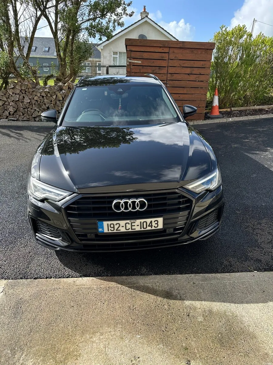 AUDI A6 ESTATE - Image 1
