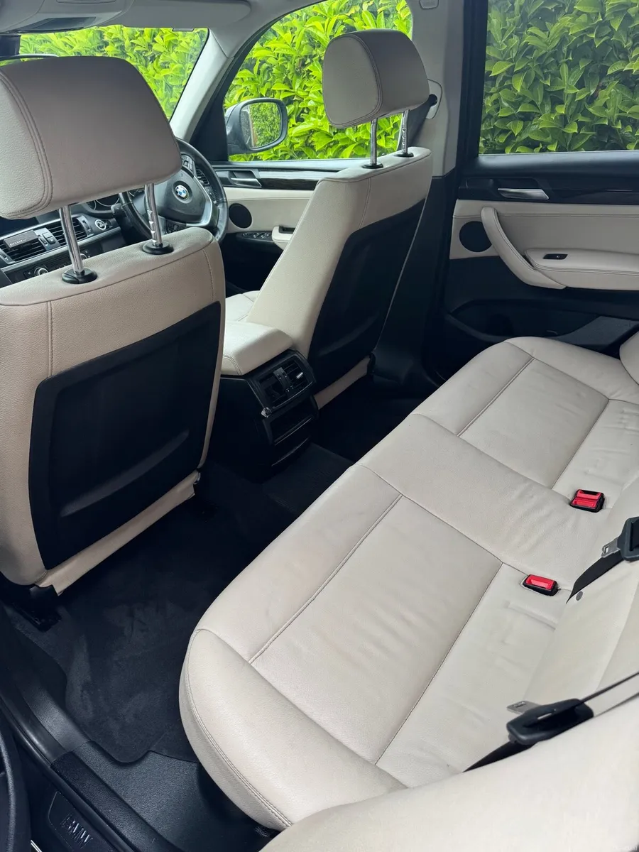BMW - Image 6