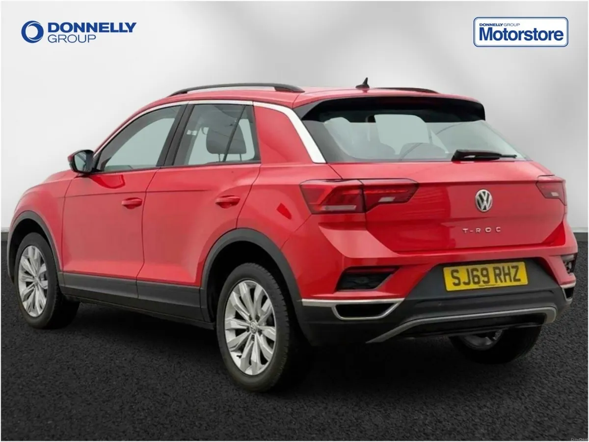 Volkswagen T-roc Hatchback SE - Image 3