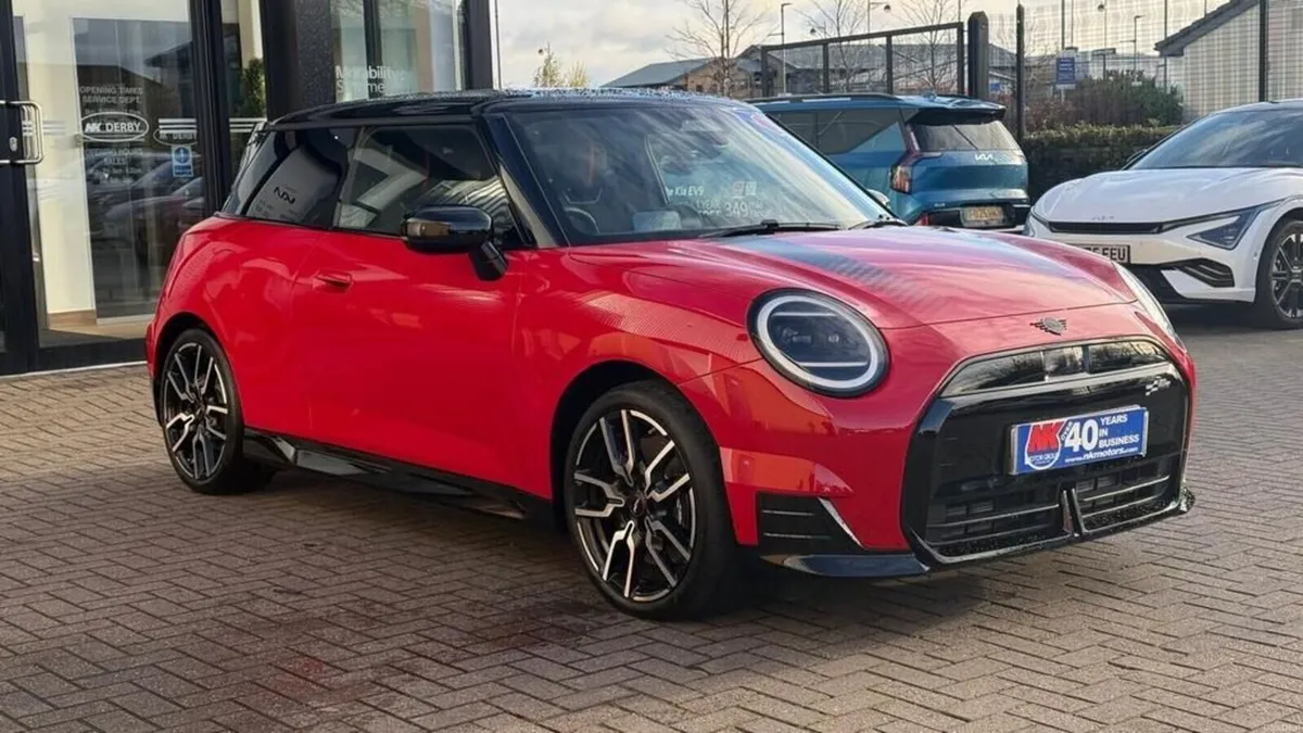Mini Cooper S John Cooper Works - Image 1