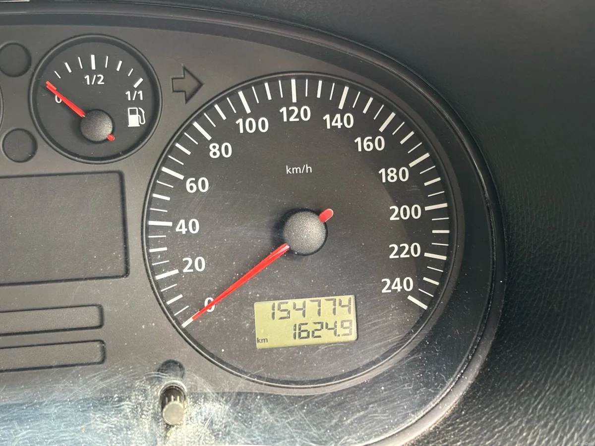 Seat Leon 1.4 petrol - Image 4