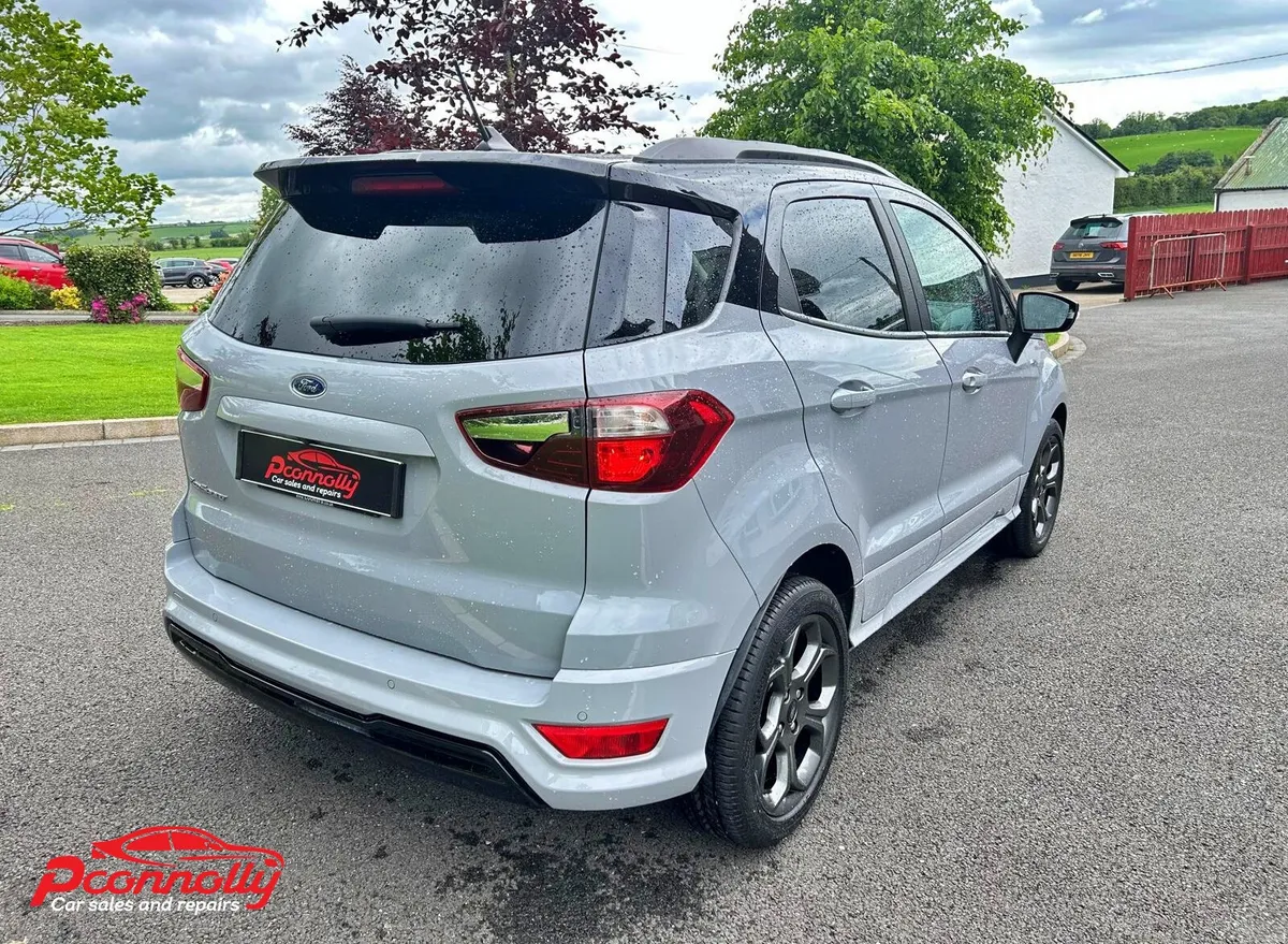 2023 Ford Eco Sport ST Line - Image 5