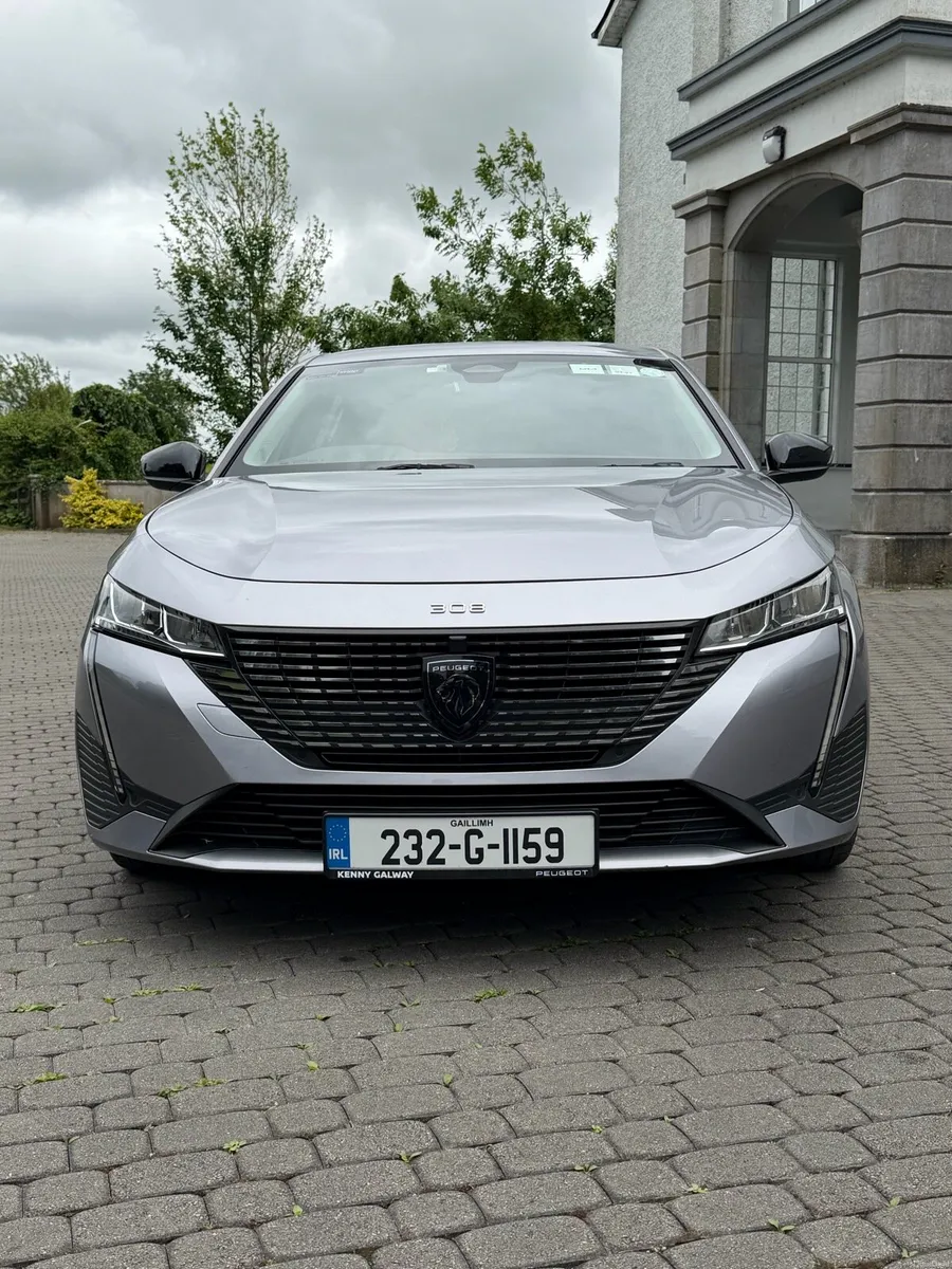 Peugeot 308 1.5 Allure AUTO - Image 4