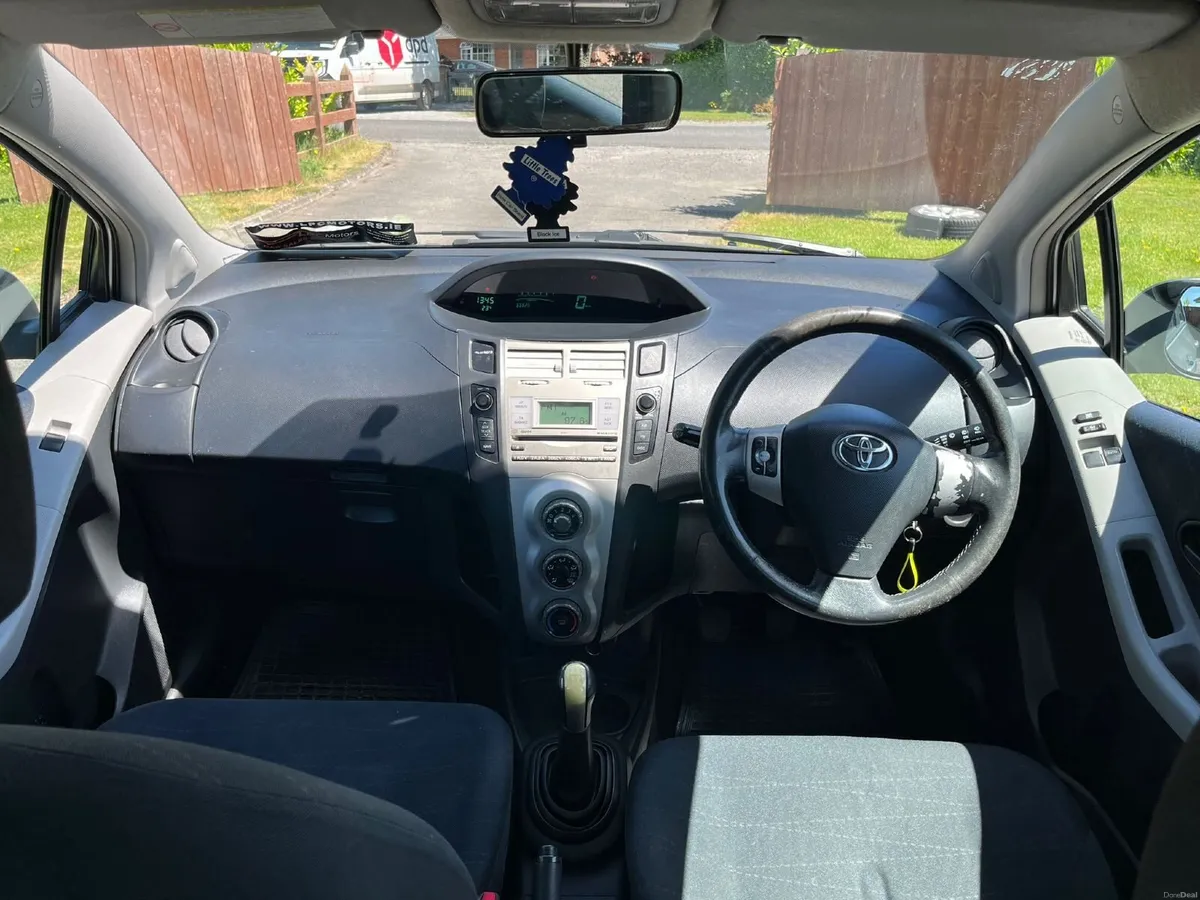 Toyota Yaris 2007 1.0 - Image 3