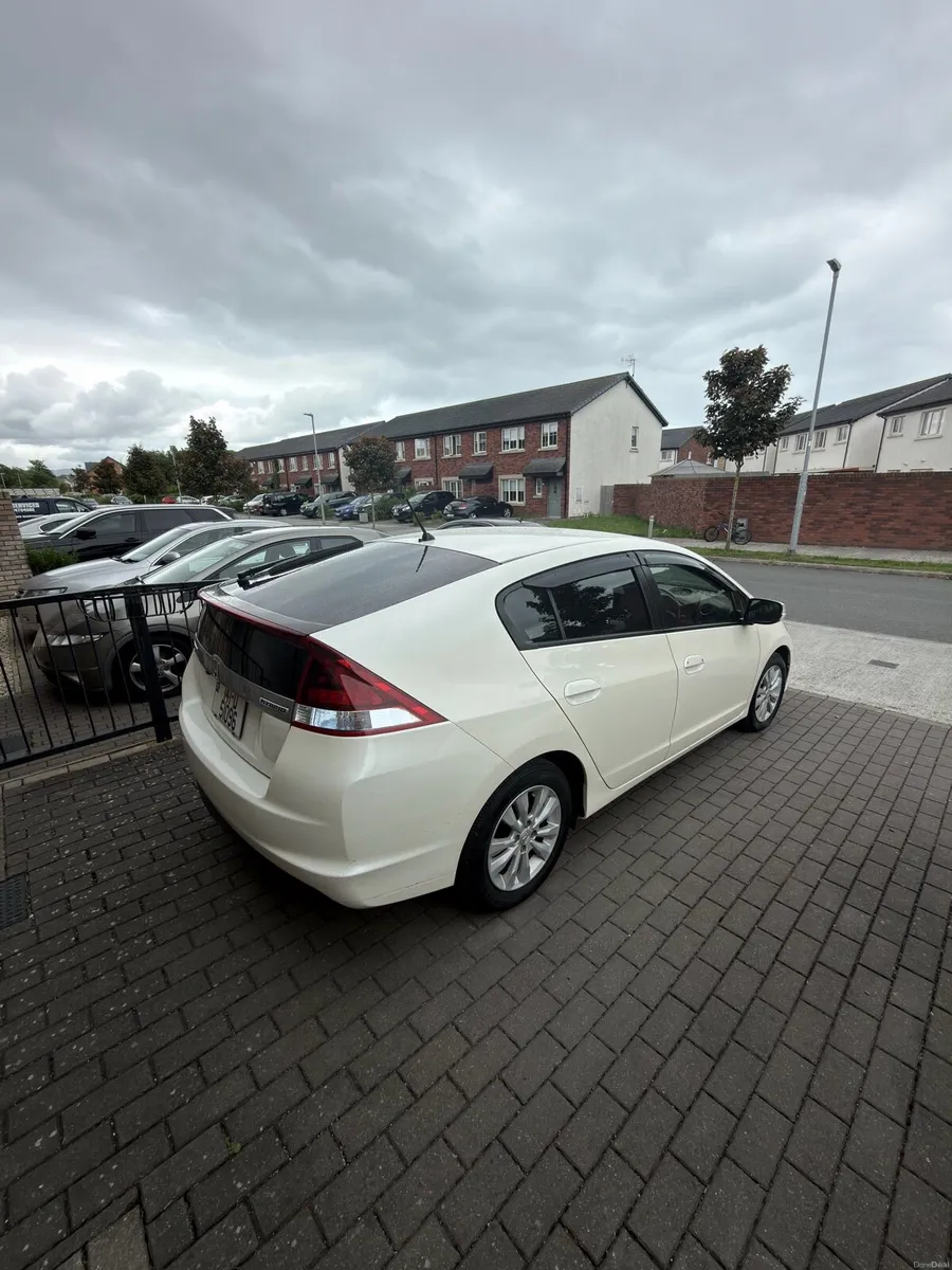 Honda Insight - Image 1