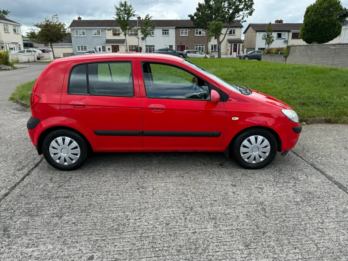 Hyundai Getz 130k kms AUTOMATIC - Image 2