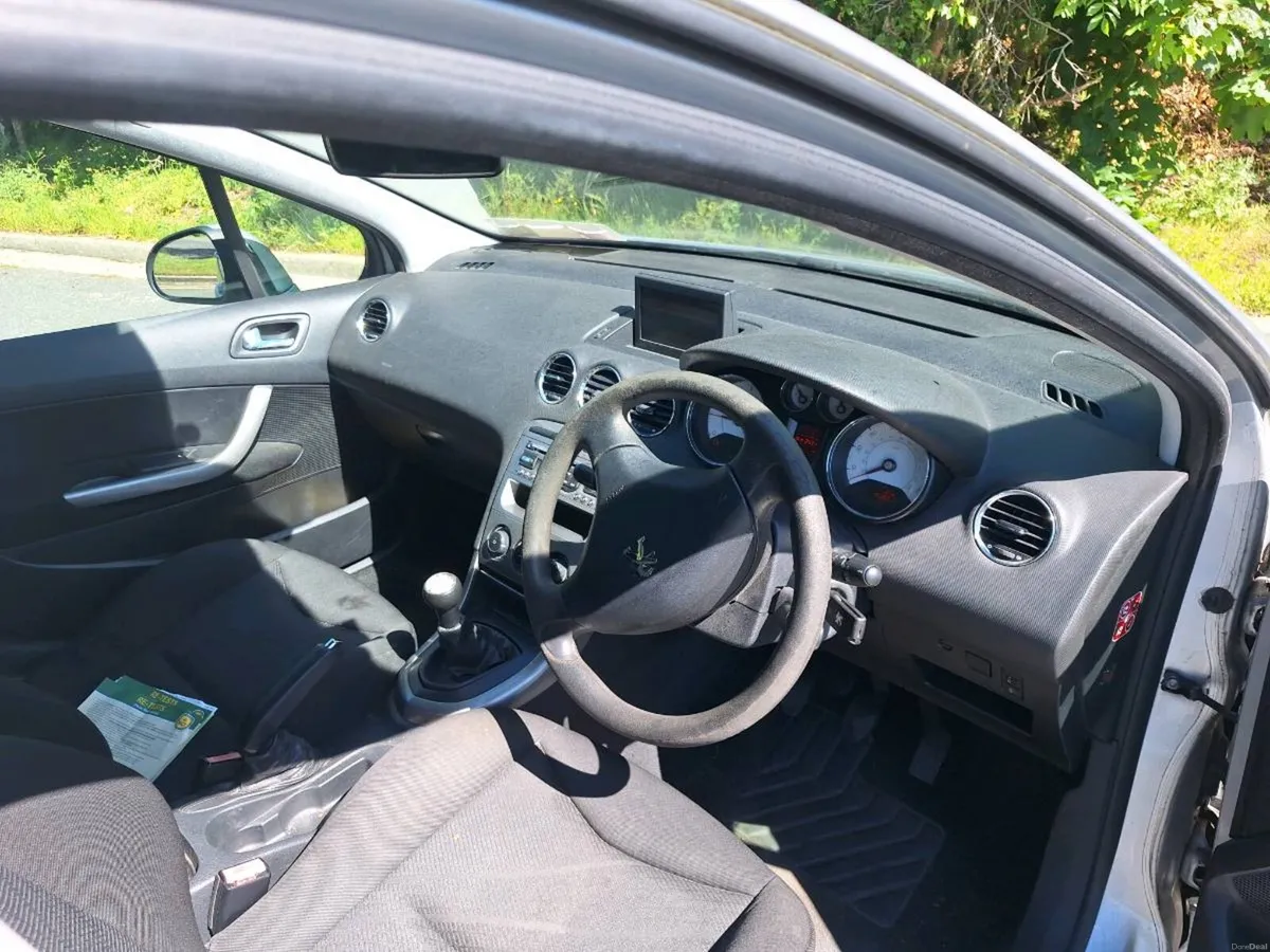 2012 Peugeot 308 diesel - Image 4