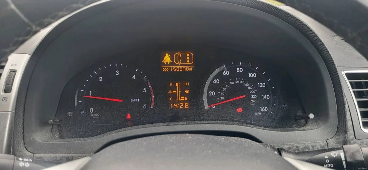 Toyota avensis - Image 5