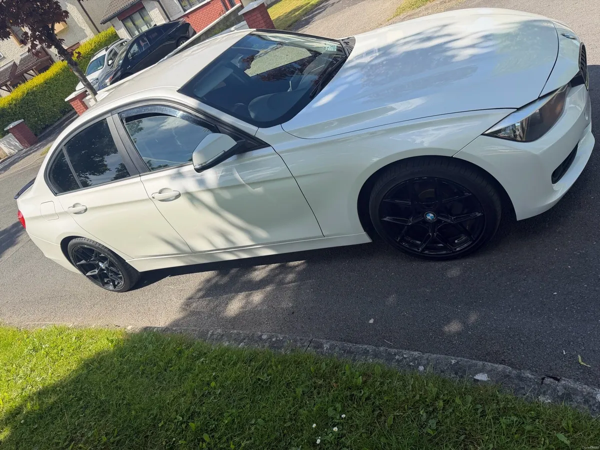 BMW F30. 320D - Image 2