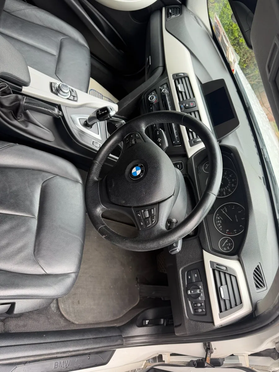 BMW F30. 320D New NCT 09.27 - Image 6
