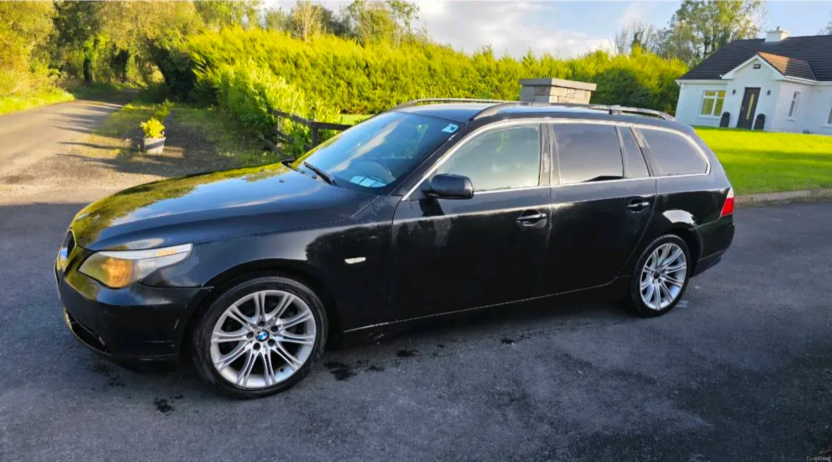 BMW 520d for part or repair - Image 1