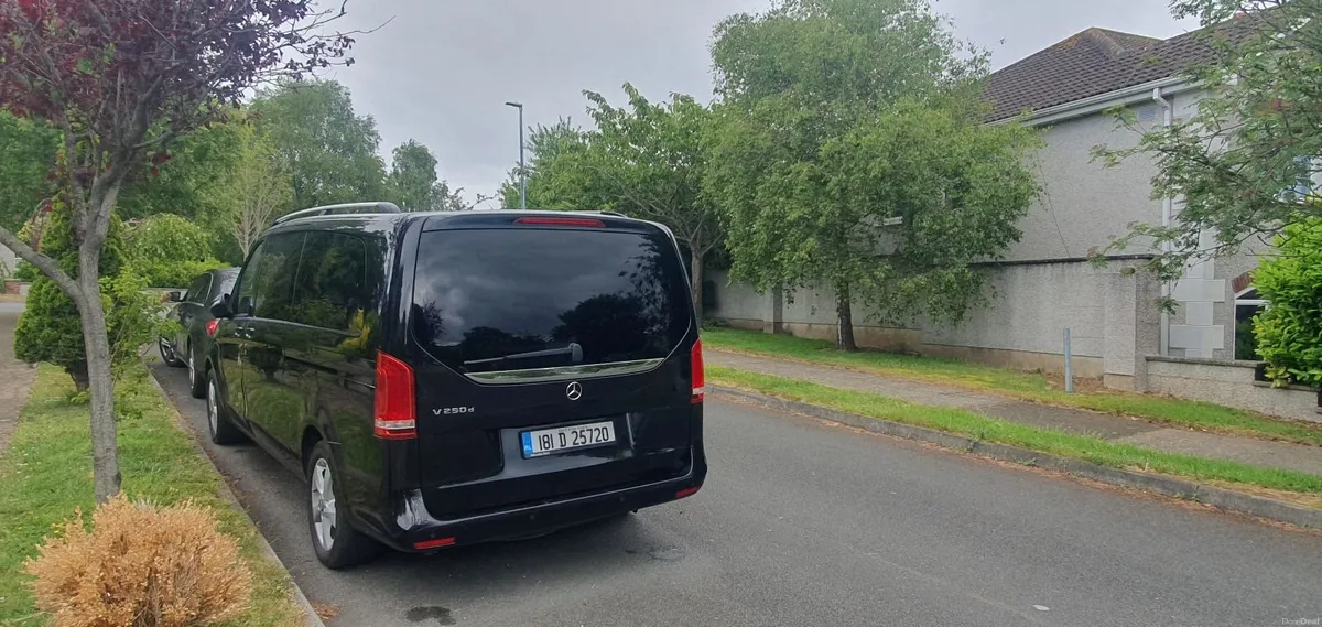 Mercedes-Benz V-Class 2018 - Image 2