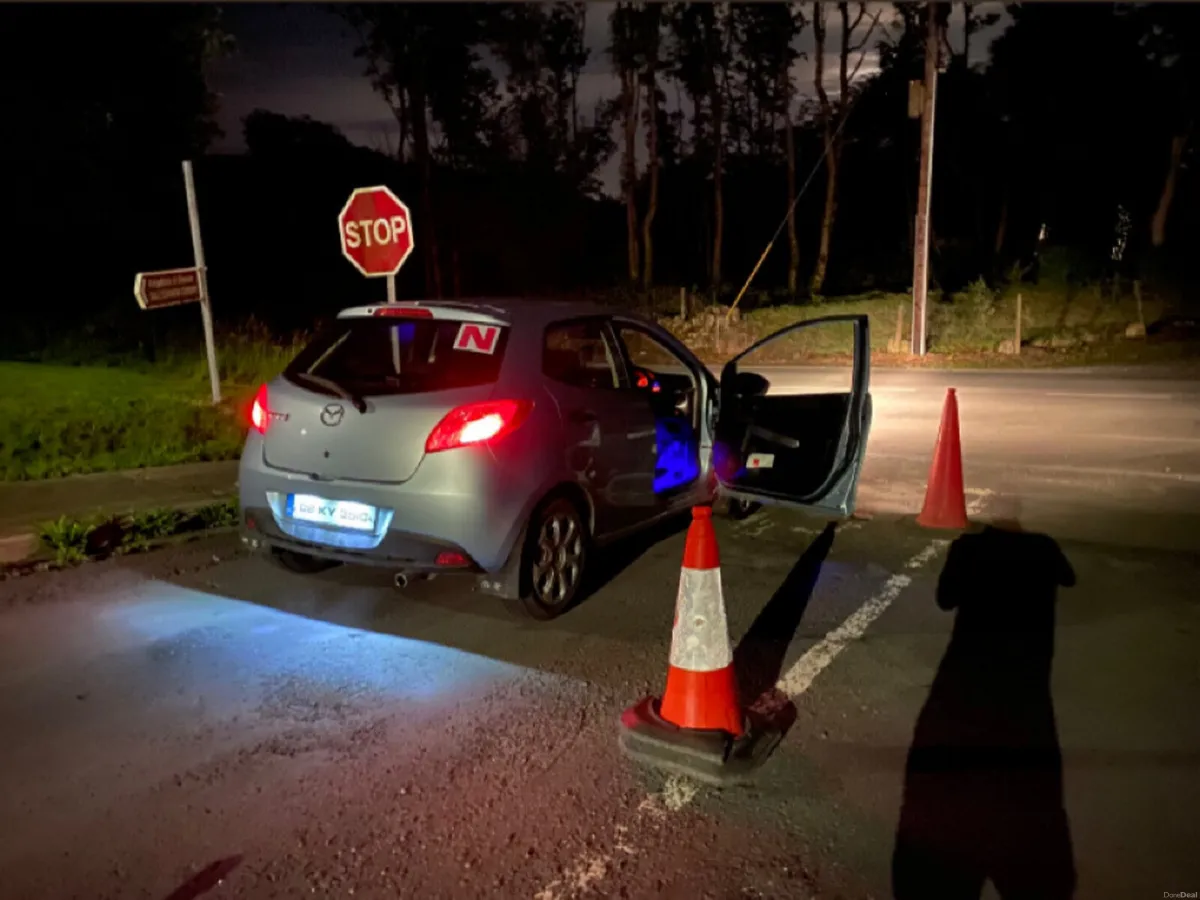 Mazda 2 *low kms* - Image 6