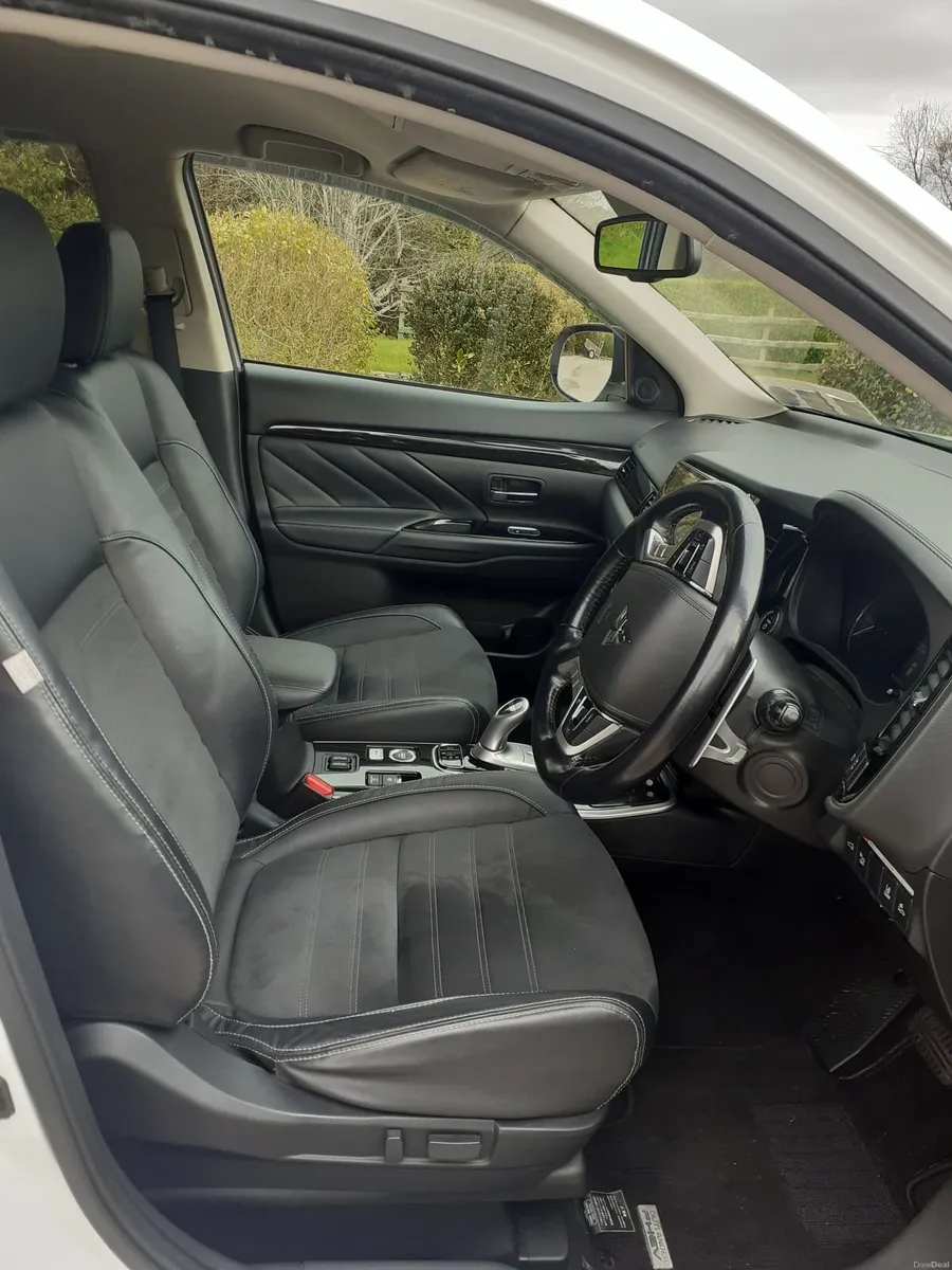 Mitsubishi Outlander 2018 - Image 4