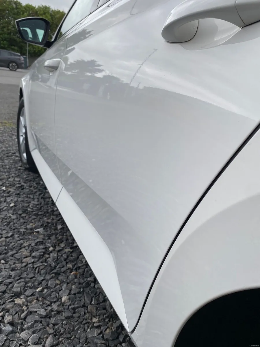 2017 Skoda superb - Image 4