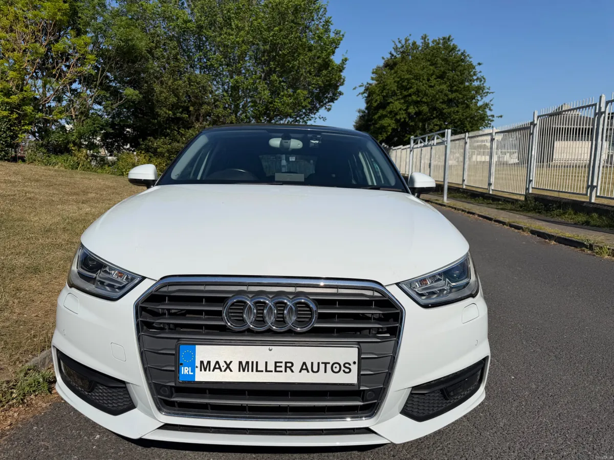 1.0 TFSI Sportback LEATHER SEATS - Image 2