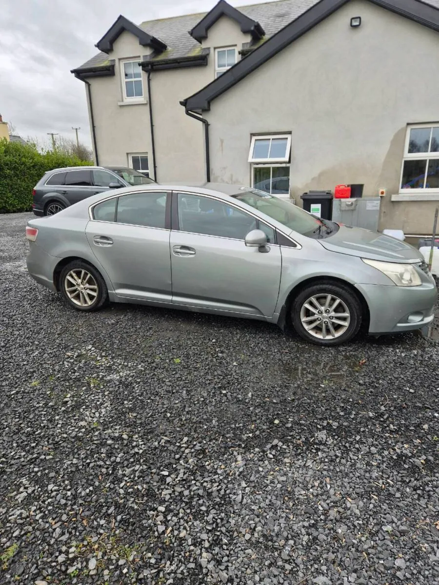Toyota avensis - Image 3