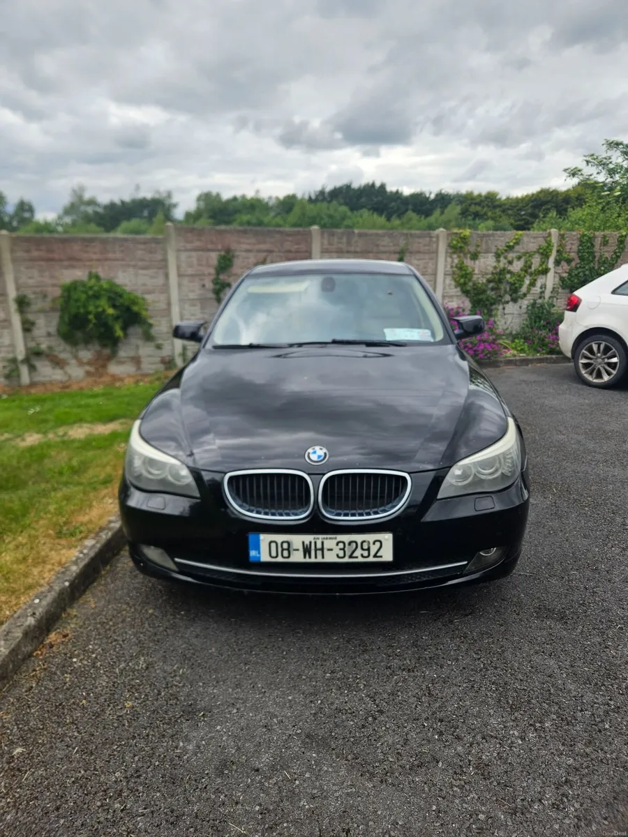 BMW 5-Series 2008 - Image 1