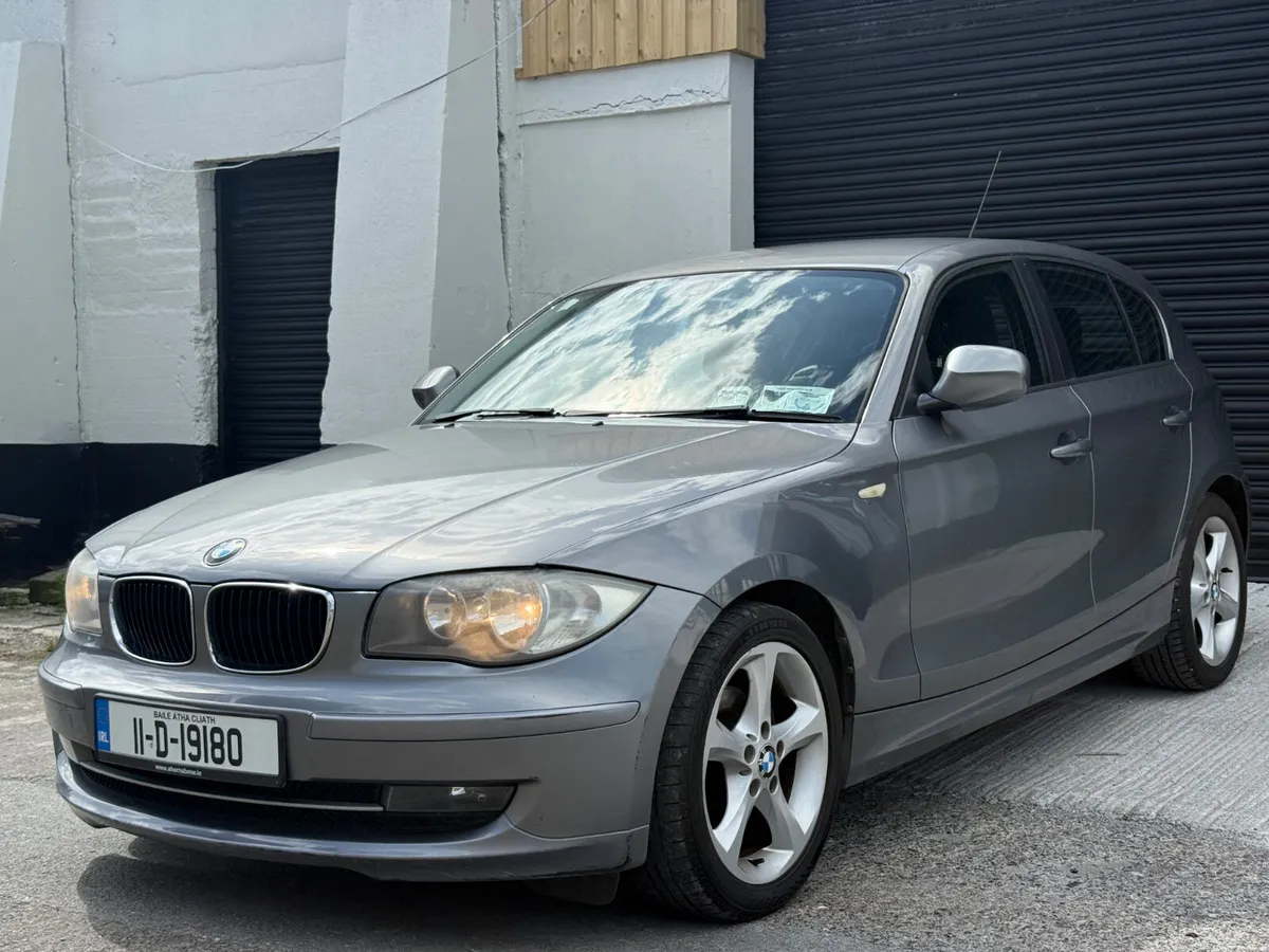 BMW 1-Series 2011 - Image 5