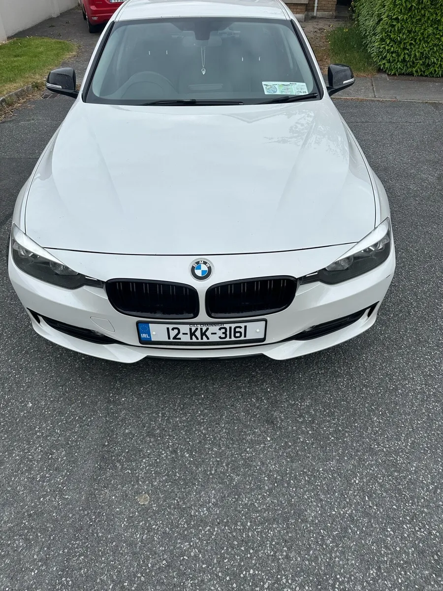 BMW 3.20 D Automatic - Image 4