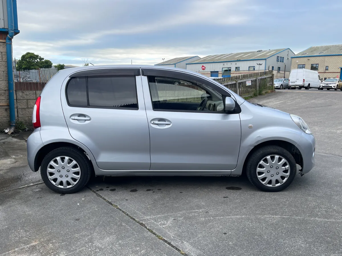 Toyota Passo 1.0 AUTOMATC,NCT 10/26 TAX 12/26 - Image 4