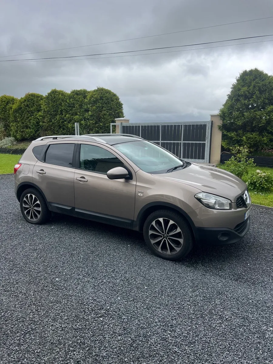 Nissan Qashqai 2011 - Image 1