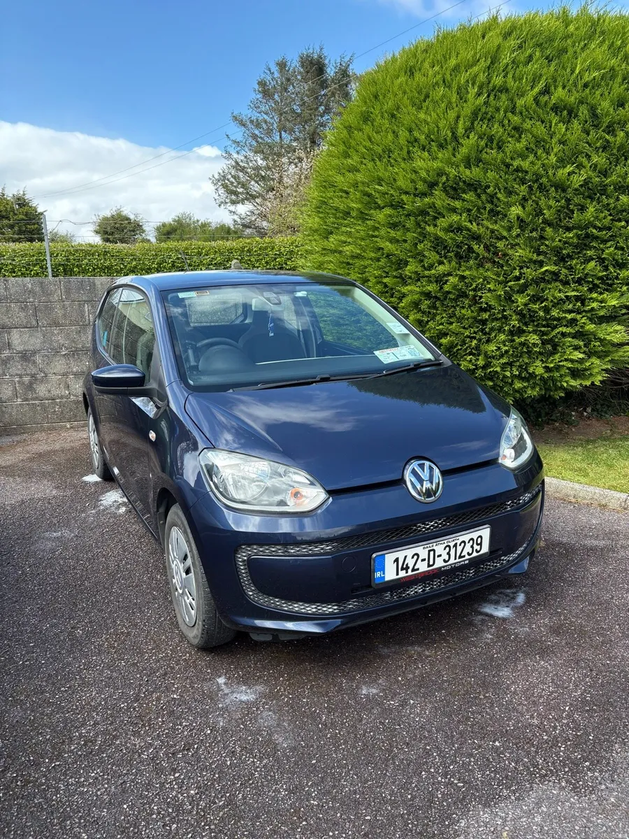 Volkswagen UP! 1.0 Automatic — 142 — 90,000km - Image 1