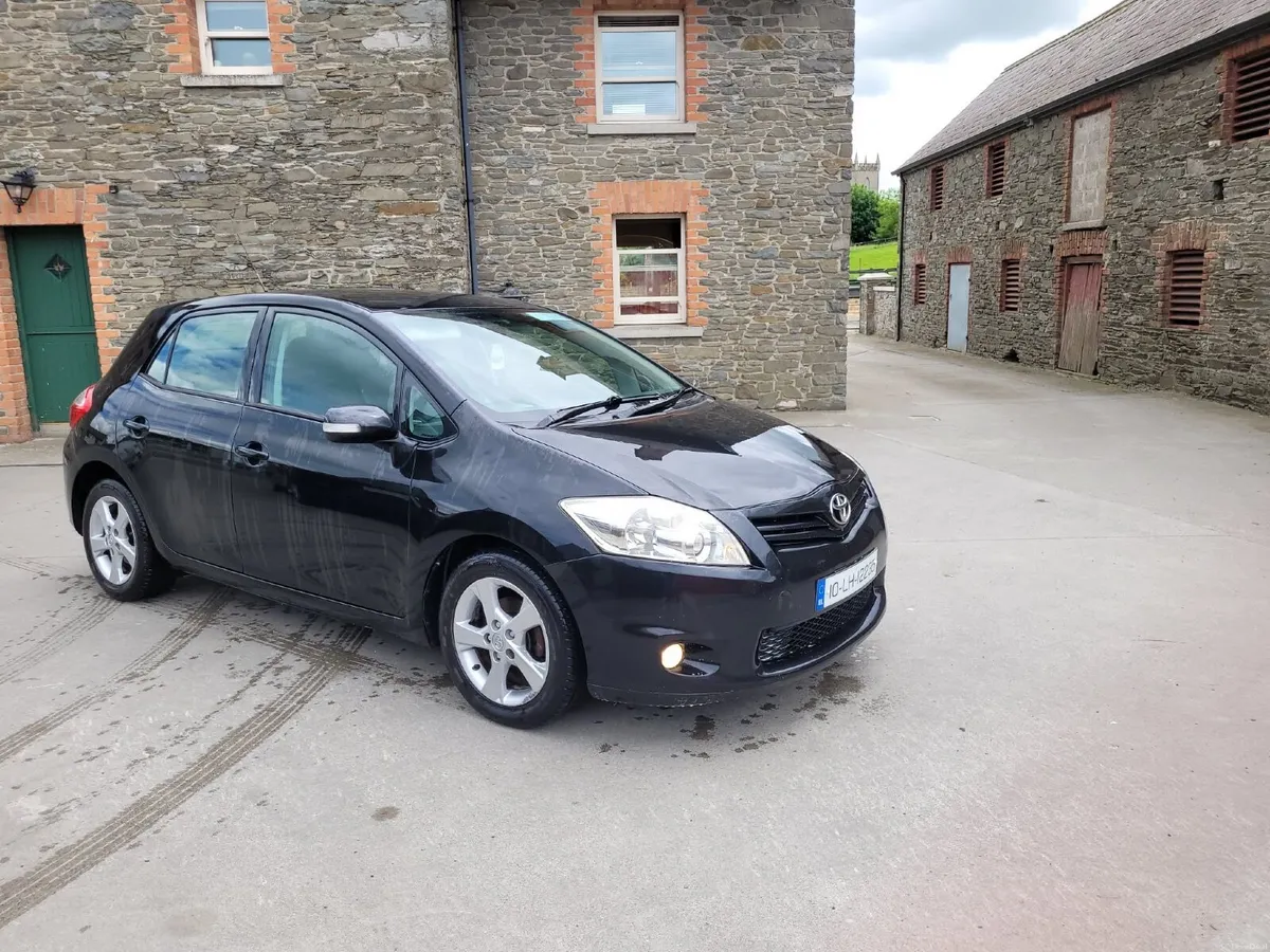 10 Toyota Auris 1.4 Diesel New Nct Today 2-27 - Image 2