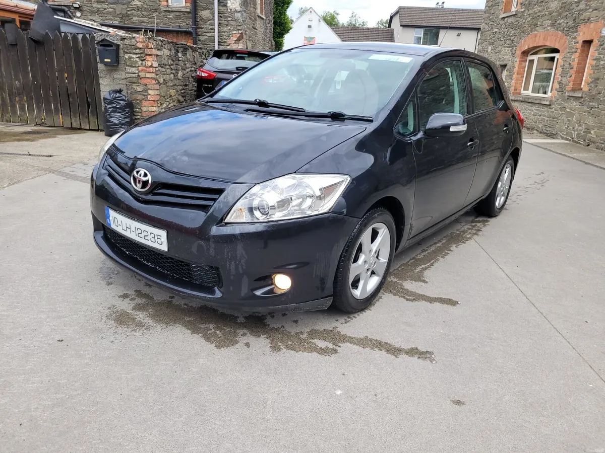 10 Toyota Auris 1.4 Diesel New Nct Today 2-27 - Image 3
