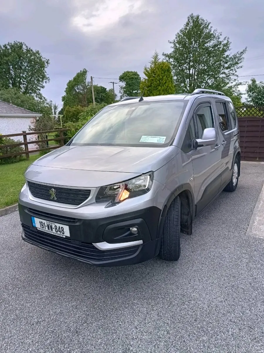 Peugeot Rifter 5 seater - Image 1