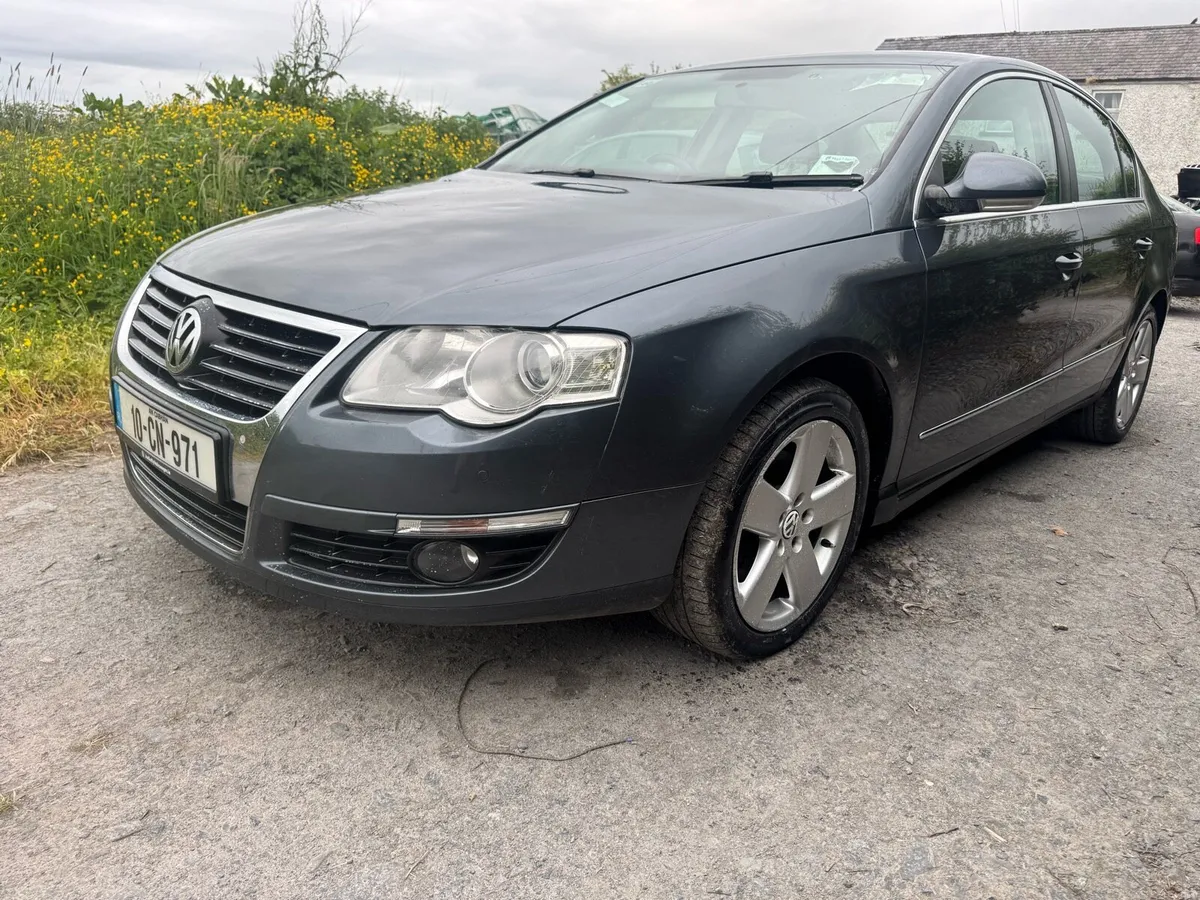 Passat low mileage NCT& Tax - Image 4