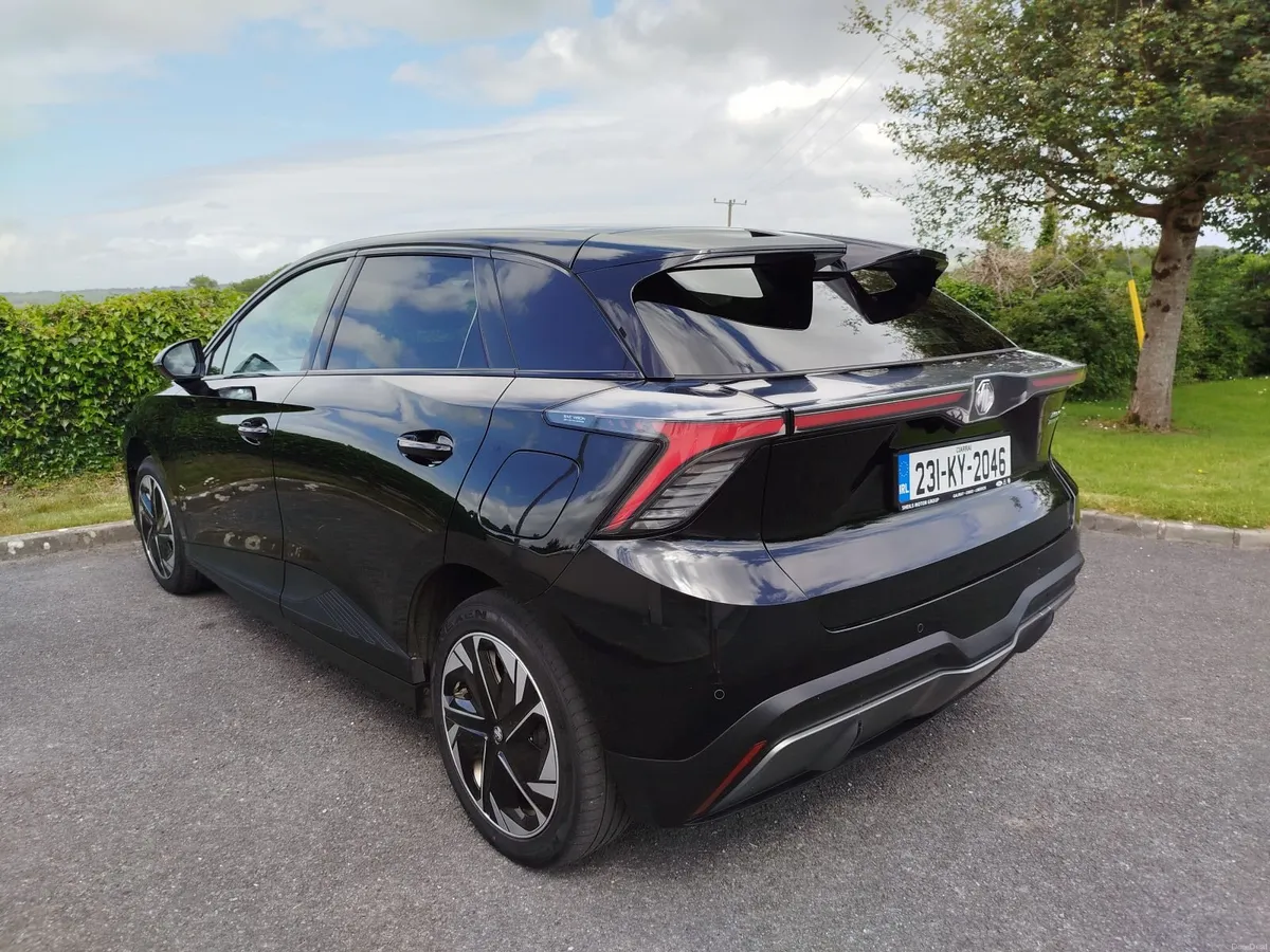 MG4 2023 Exclusive Electric 64kwh -  Top Spec! - Image 4