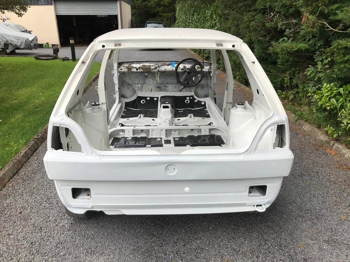 VWGolf Gti16v - Image 2
