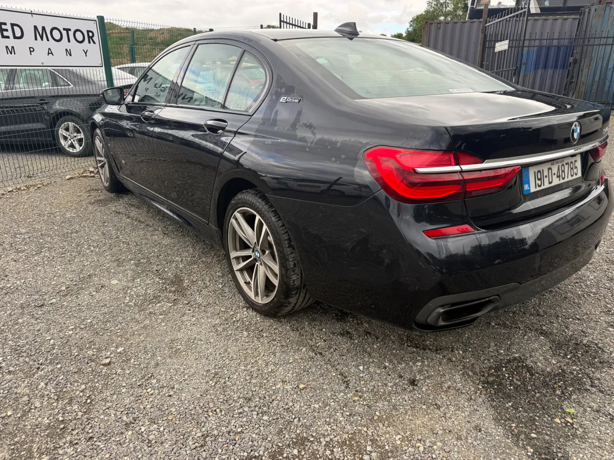 BMW 7-Series 2019 - Image 4