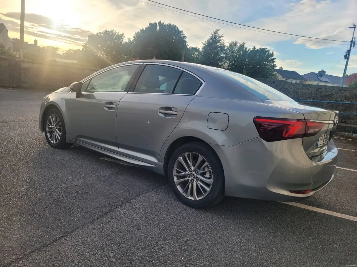 SPOTLESS 171 TOYOTA AVENSIS 1.6 D4D NCT/TAXED. - Image 4