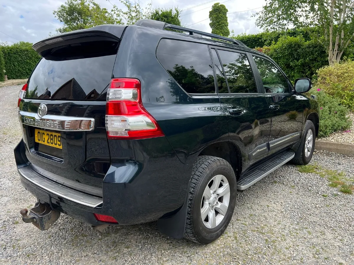 Toyota Land Cruiser 2015, ICON , 7 SEATS, LEATHER, - Image 4