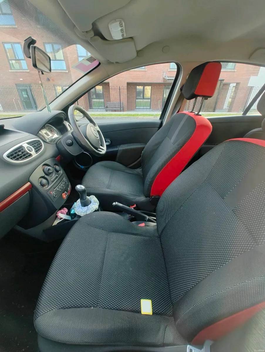 Reault Clio        ⬛LOW MILEAGE⬛ - Image 4