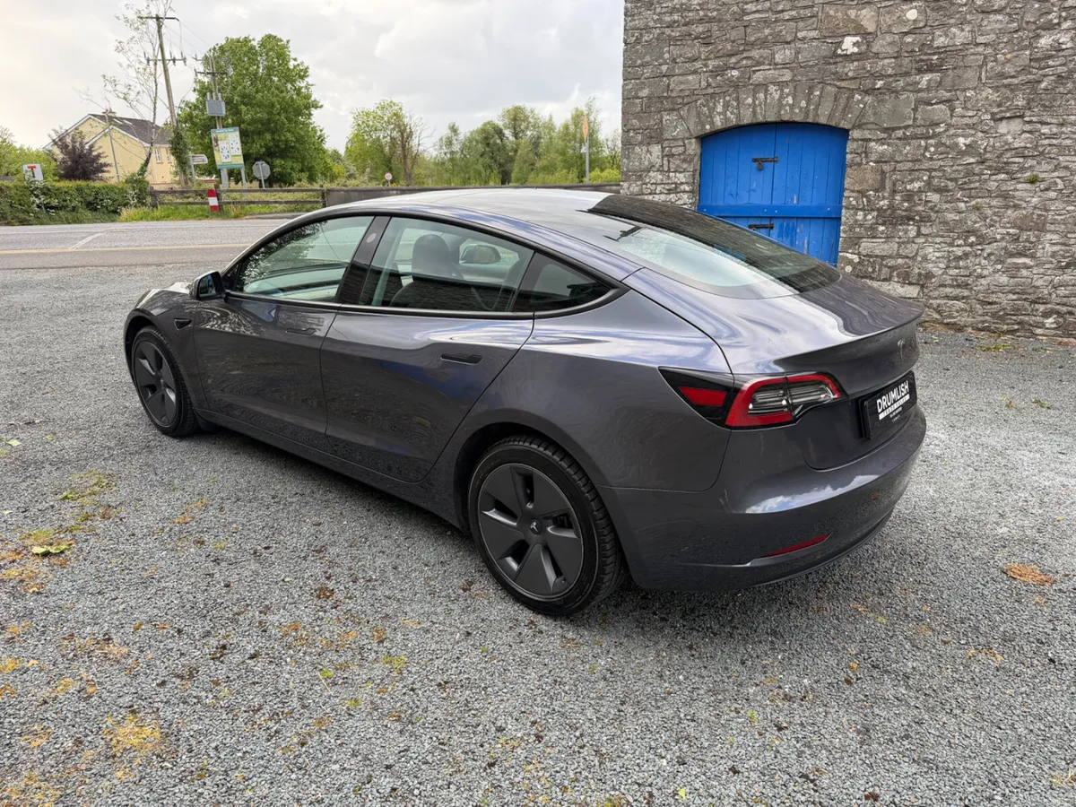 2022 Tesla Model 3 Long Range AWD Dual Motor - Image 6