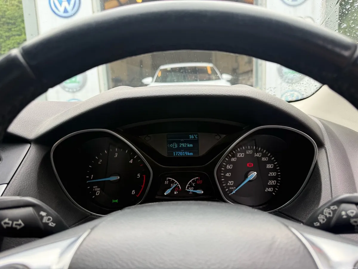 Ford focus low kms - Image 5