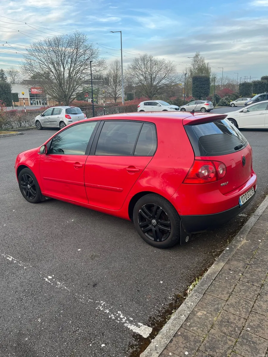 Volkswagen Golf MK5 1.4 petrol LOW MILEAGE - Image 4