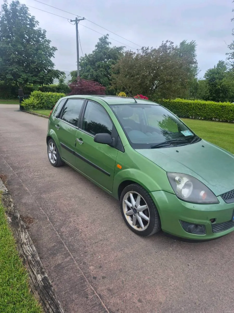 Fiesta 1.25 - Image 1